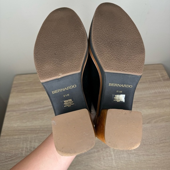 Bernardo Sky Sherpa Lined Clogs Womens 8.5 Black Suede Wood Sole Mules Like New - Picture 6 of 8